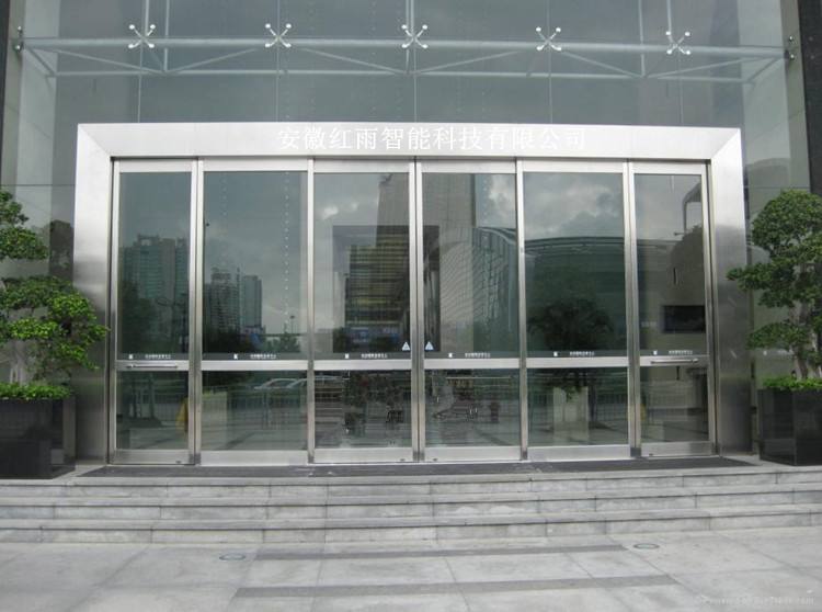 青岛卷帘门-玻璃门 